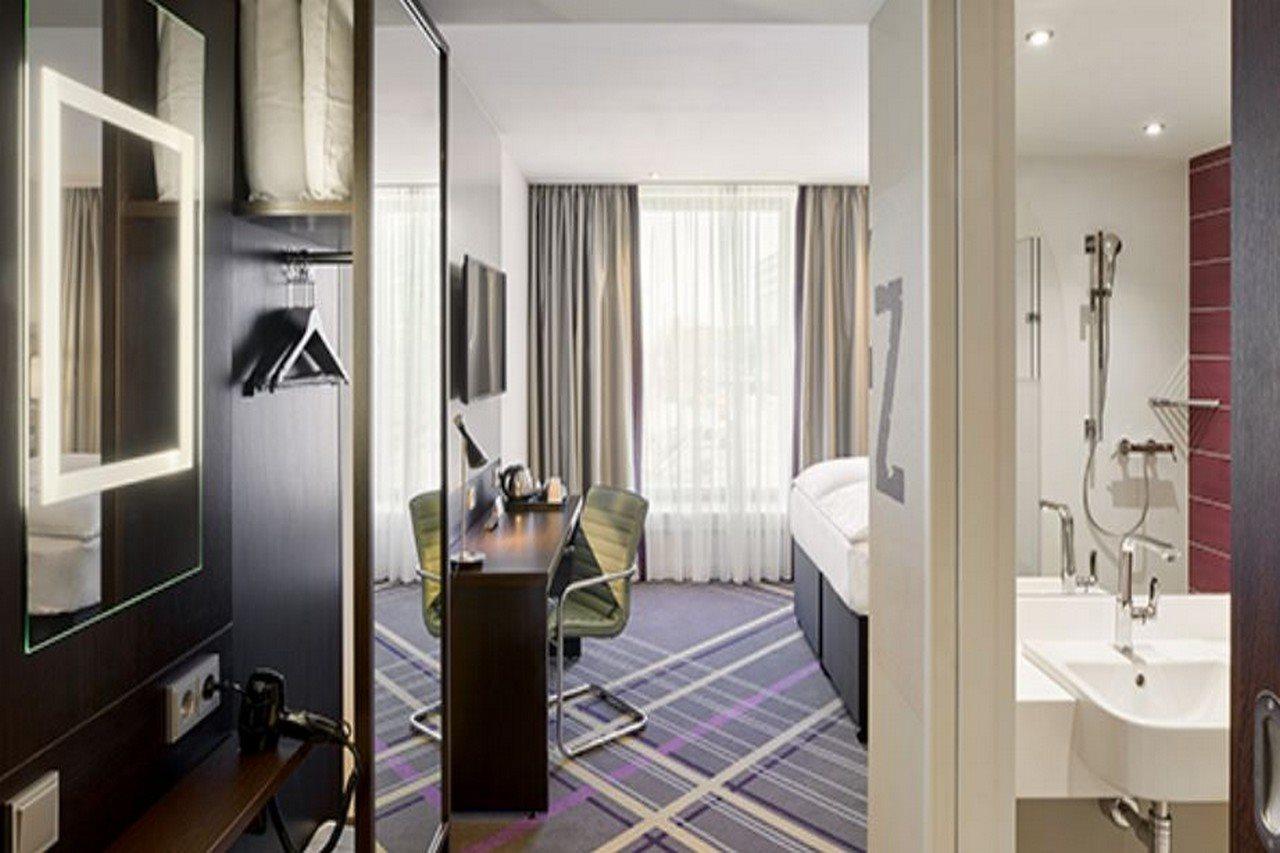 Premier Inn Duesseldorf City Friedrichstadt Exteriör bild