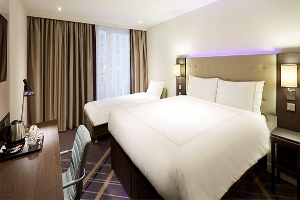 Premier Inn Duesseldorf City Friedrichstadt Exteriör bild